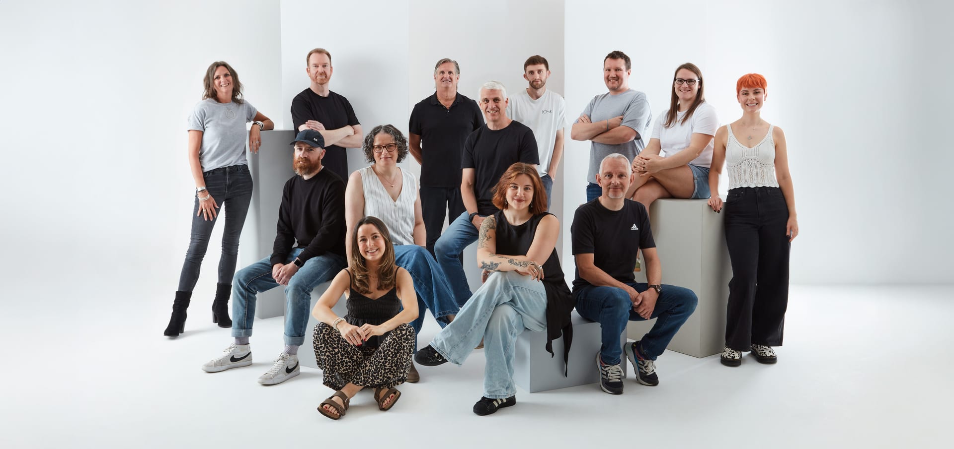 Prodoto Group Shot Wide s