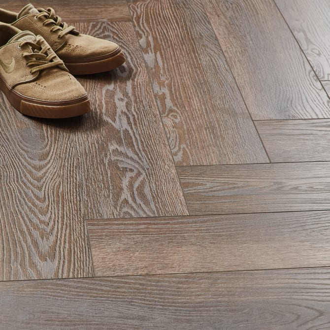 4032271188138 Kronotex Grasmere Herringbone 8mm Laminate Flooring Espresso Oak Cameo 2