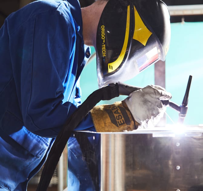MODEL GROUP 2 998