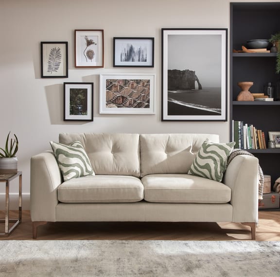 Mateo Large Standard Back Landscape WHITE MEADOW crop