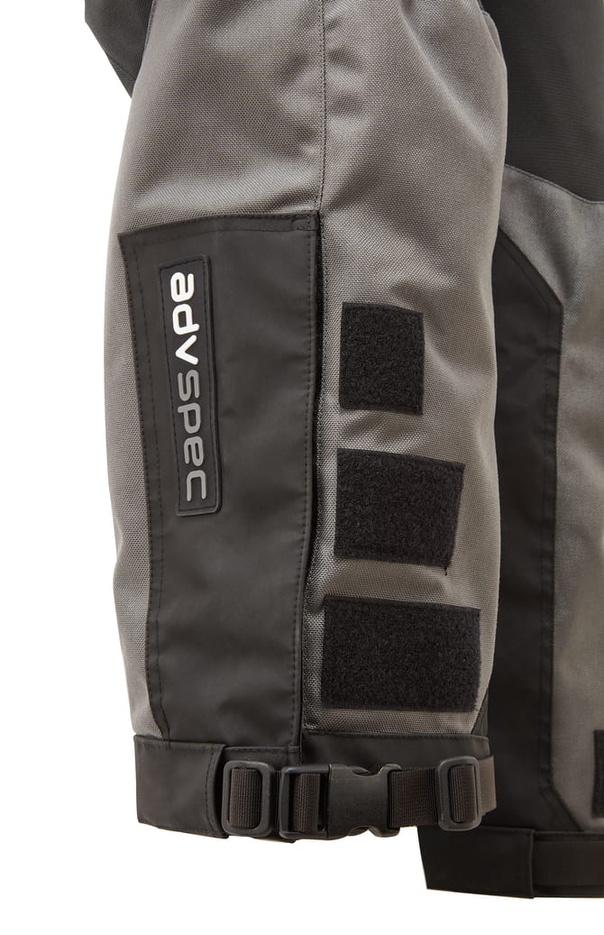 Mongolia Trail Pant Lower Leg Closed