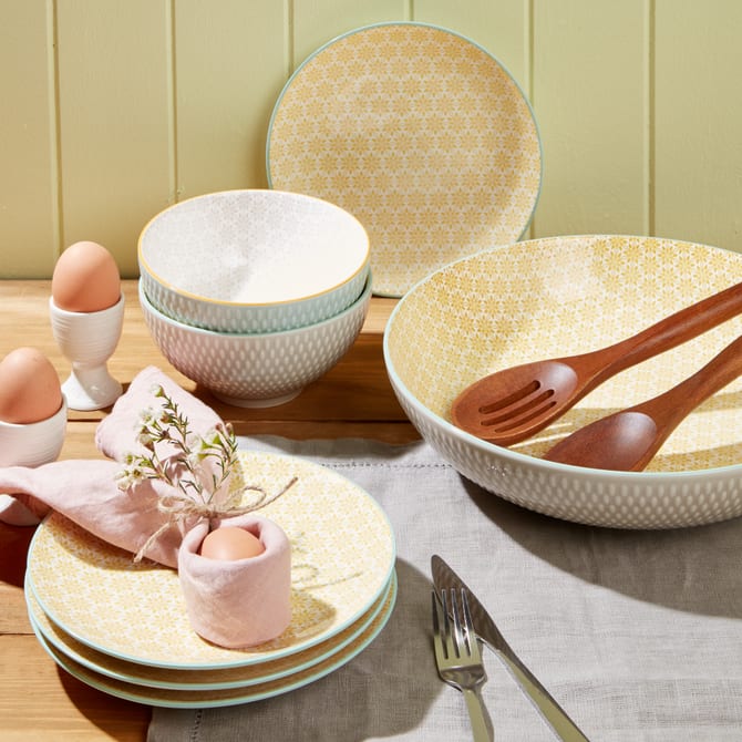 SS20 Easter Tabletop 01