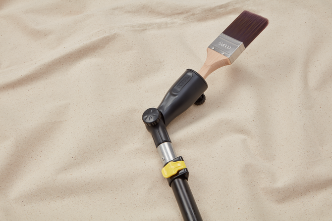 Coral core extension pole brush extender