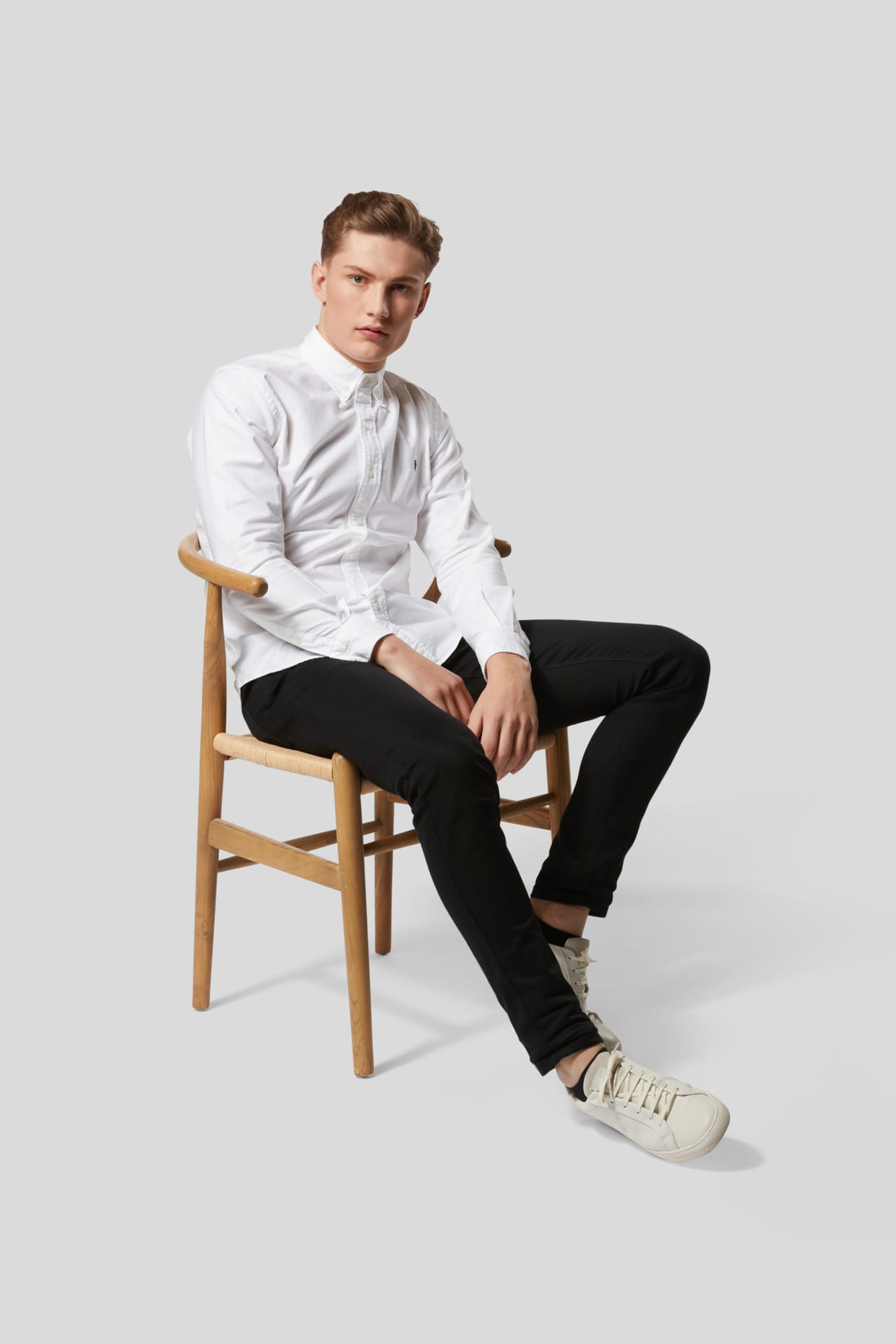LOOK 1 1079