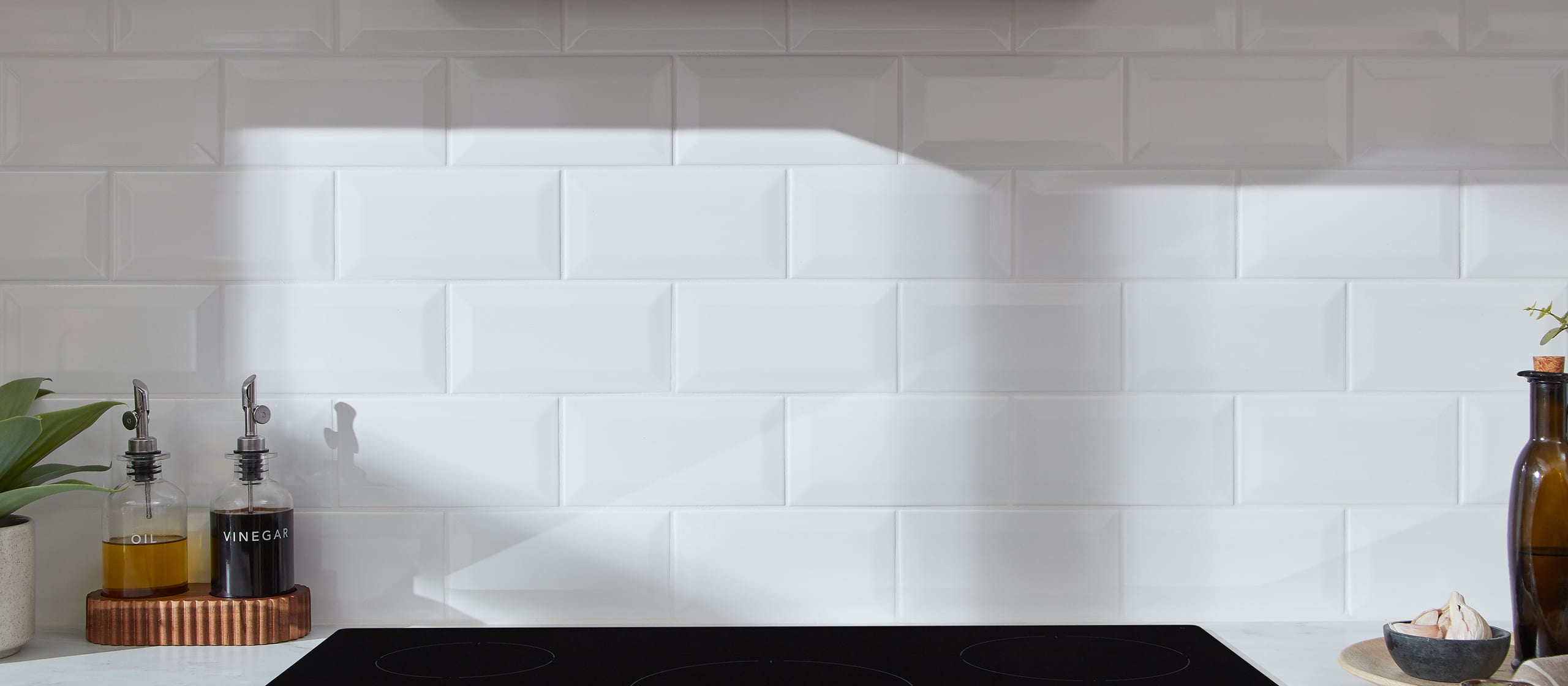 Web wall tile v2